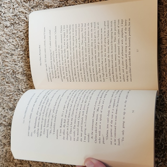 Lies that Chelsea Handler told Me Paperback book - Picture 4 of 5